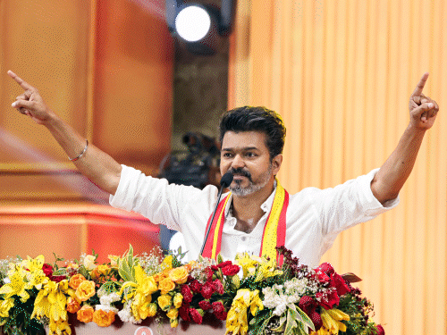 After films, Vijay is now Tamil Nadu's 'Thalapathy': Bollywood and South stars congratulate the superstar on his victory; Close to majority in the first election