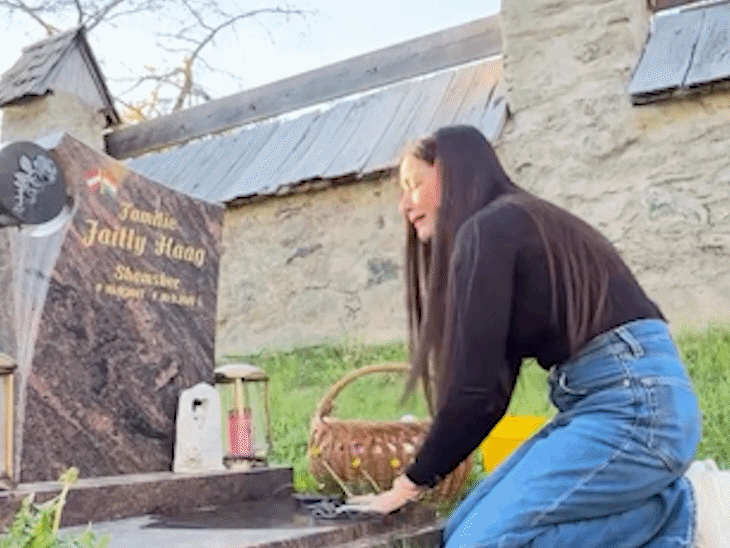 Celina Jaitley cried at her son's grave, reached Austria for divorce, said 'there is a conspiracy to snatch my 3 children and property'