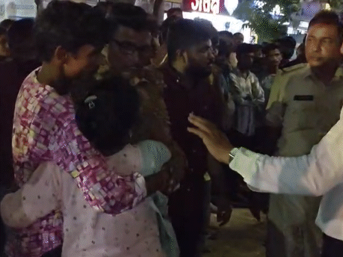 Parents cry after seeing the body of their young son: Young man dies in hit-and-run near Harni Gada Circle, scattered on Locha Road in Mass