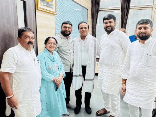 Junagadh Municipal Corporation's Photo Session Massive Public Outrage: The Public Took to Social Media to Reveal the Pre-Monsoon Activities, The Chairman Locked The Comment Section