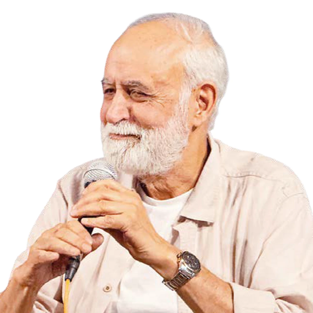 Lecture held at the Dramatics Department of Performing Arts: Touch of Modernity will keep the folk style alive and connect it with the present: Raina