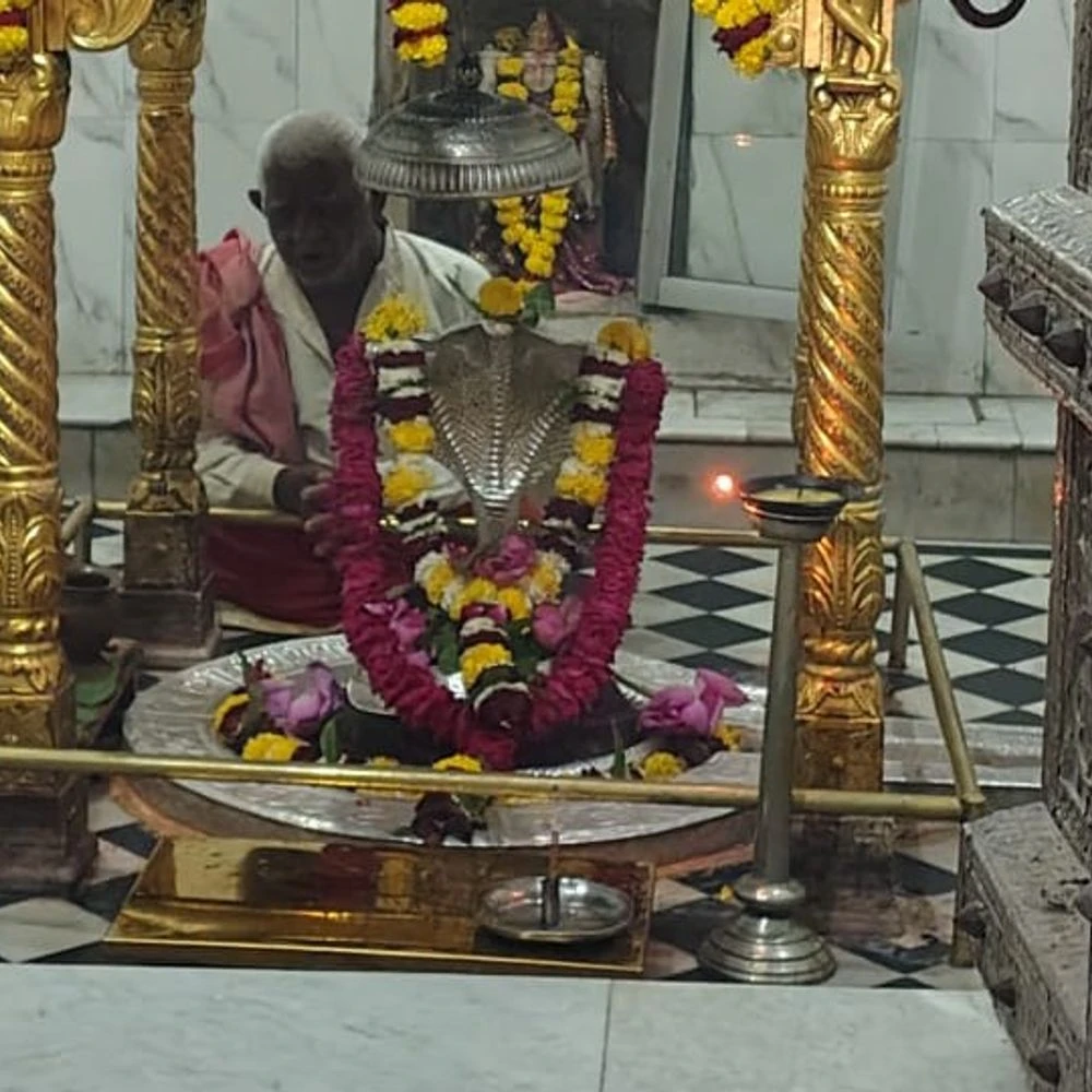 Devotees throng Jadeshwar Mahadev Temple in Morbi during the month of Sawan: Devotees from all over the country take advantage of darshan, puja and prasad