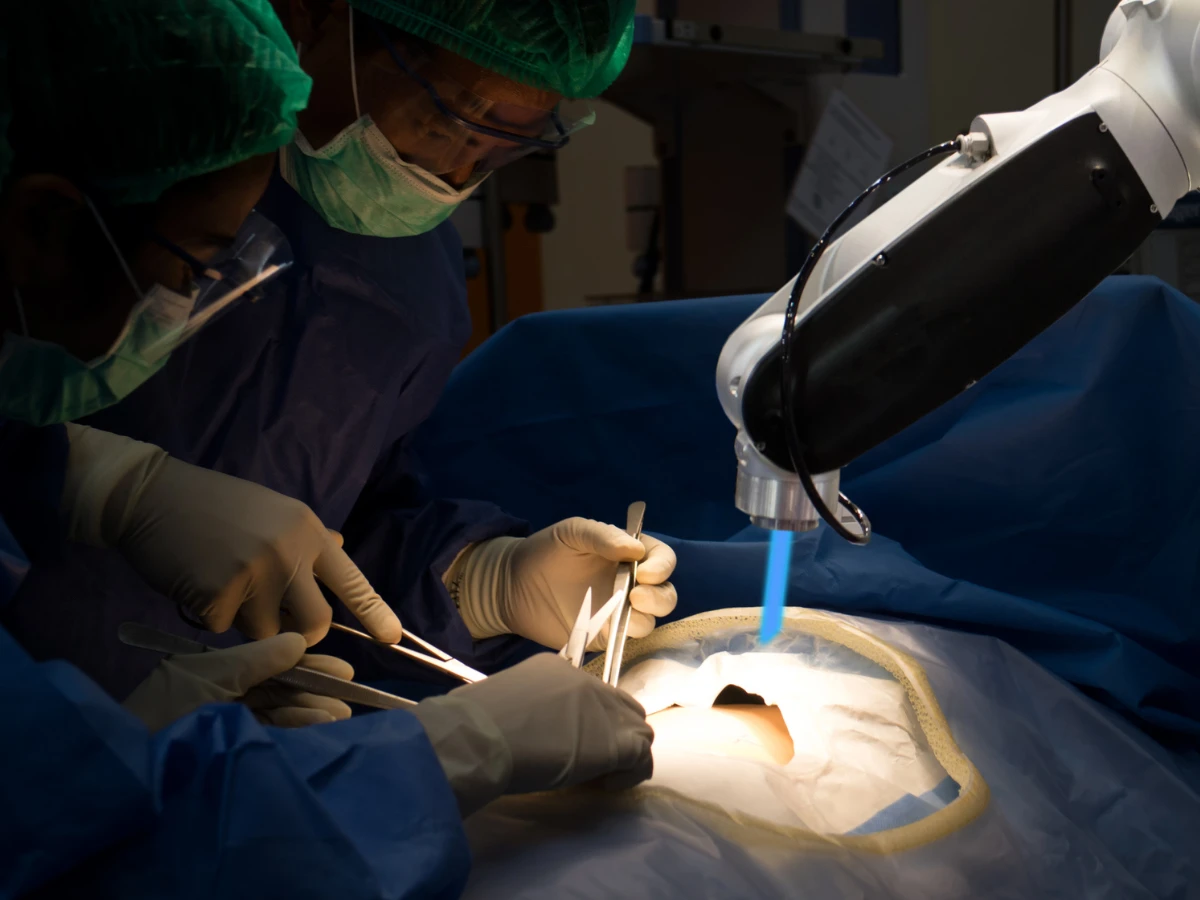 Robotic joint replacement surgery and insurance: The gap patients should know about