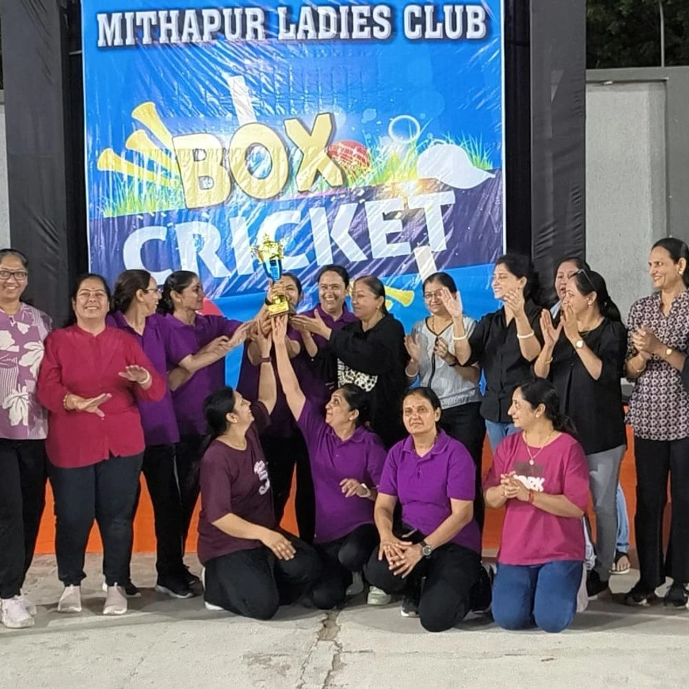 ઉમંગ ટીમે મીઠાપુરમાં મહિલા બોક્સ ક્રિકેટમાં હેટ્રિક વિજય મેળવ્યો:ટાટા કેમિકલ્સ દ્વારા આયોજિત સ્પર્ધામાં 10 ટીમોએ ભાગ લીધો