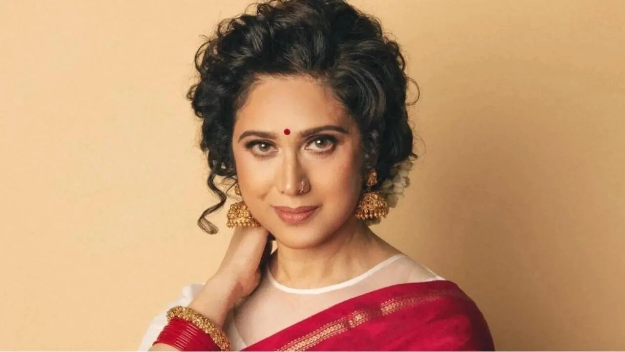 Meenakshi moves to Mumbai, announces acting comeback after 30 years