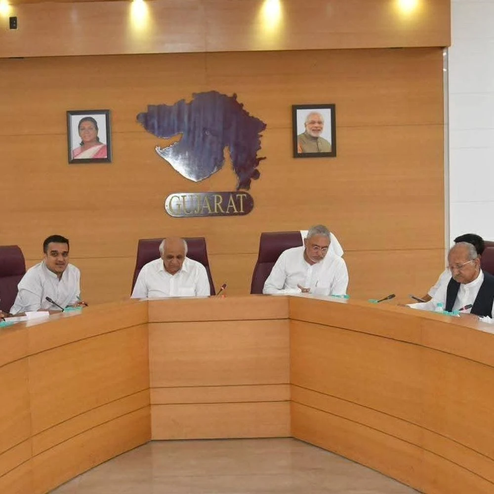 A three-day meeting of the BJP Parliamentary Board will be held at the Chief Minister's residence. And the struggle over the selection of office bearers for 260 panchayats