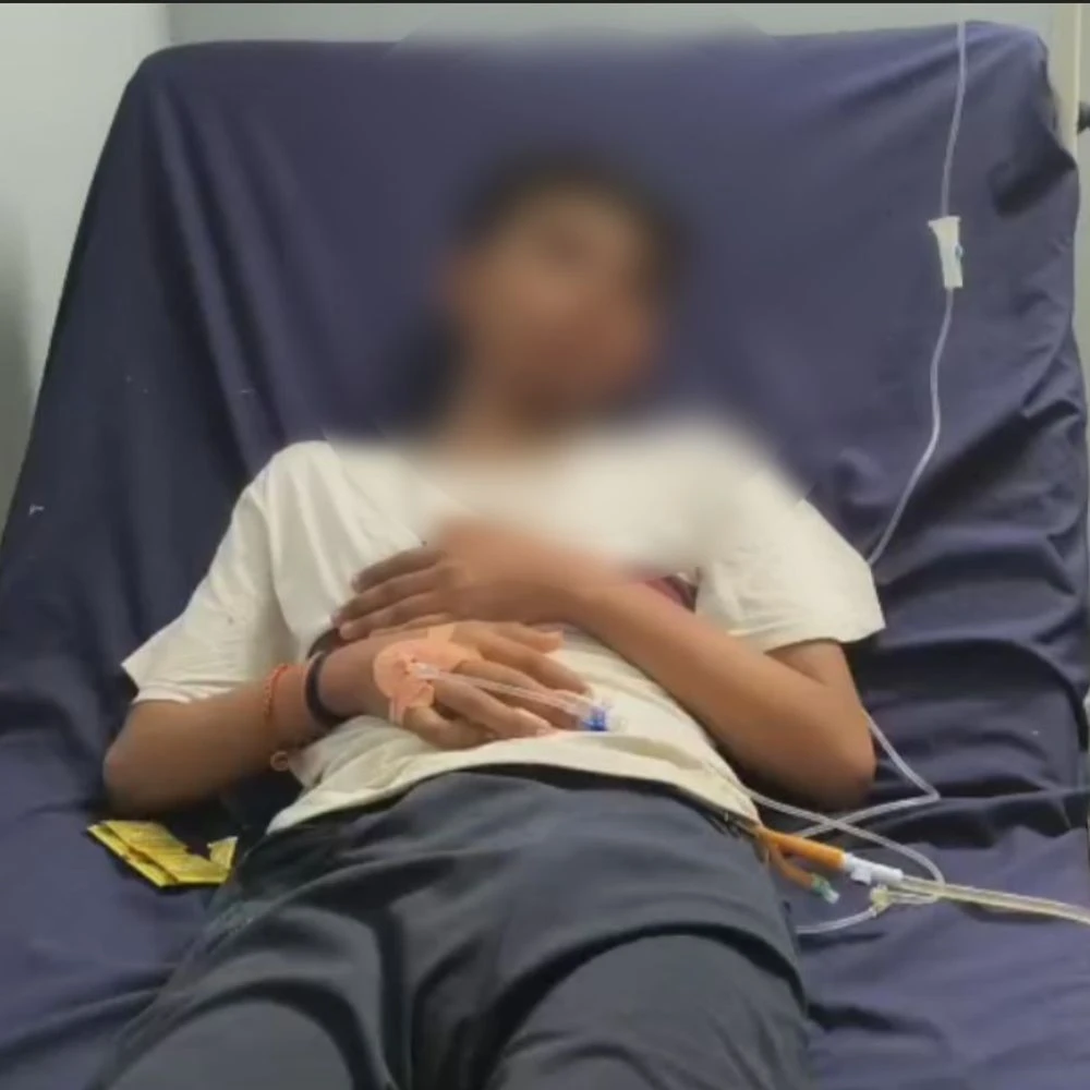 Delta Academy's female administrator exceeds the limit of cruelty: Student suffers severe kidney and liver swelling while holding more than 300 meetings while assignment is incomplete; Administrators admit mistake