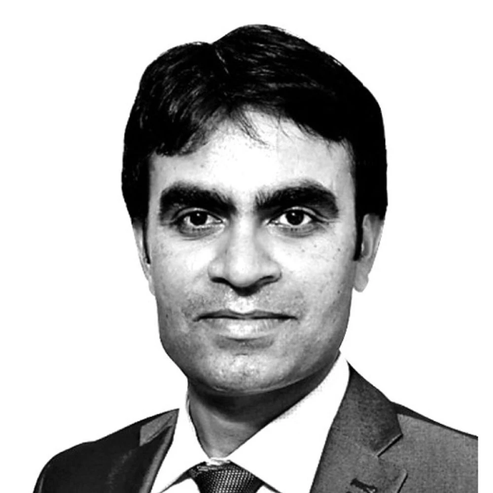 Dr. Chandrakant Laharia's column: Who takes care of the children when parents go to work?