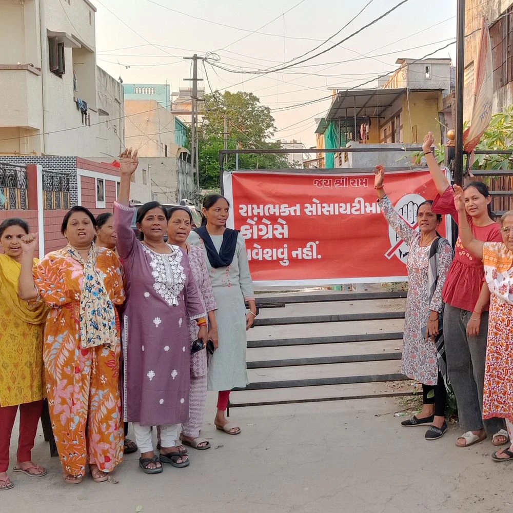 'No entry to Congress' banners put up in Ward 15, poster war against BJP defector to Congress