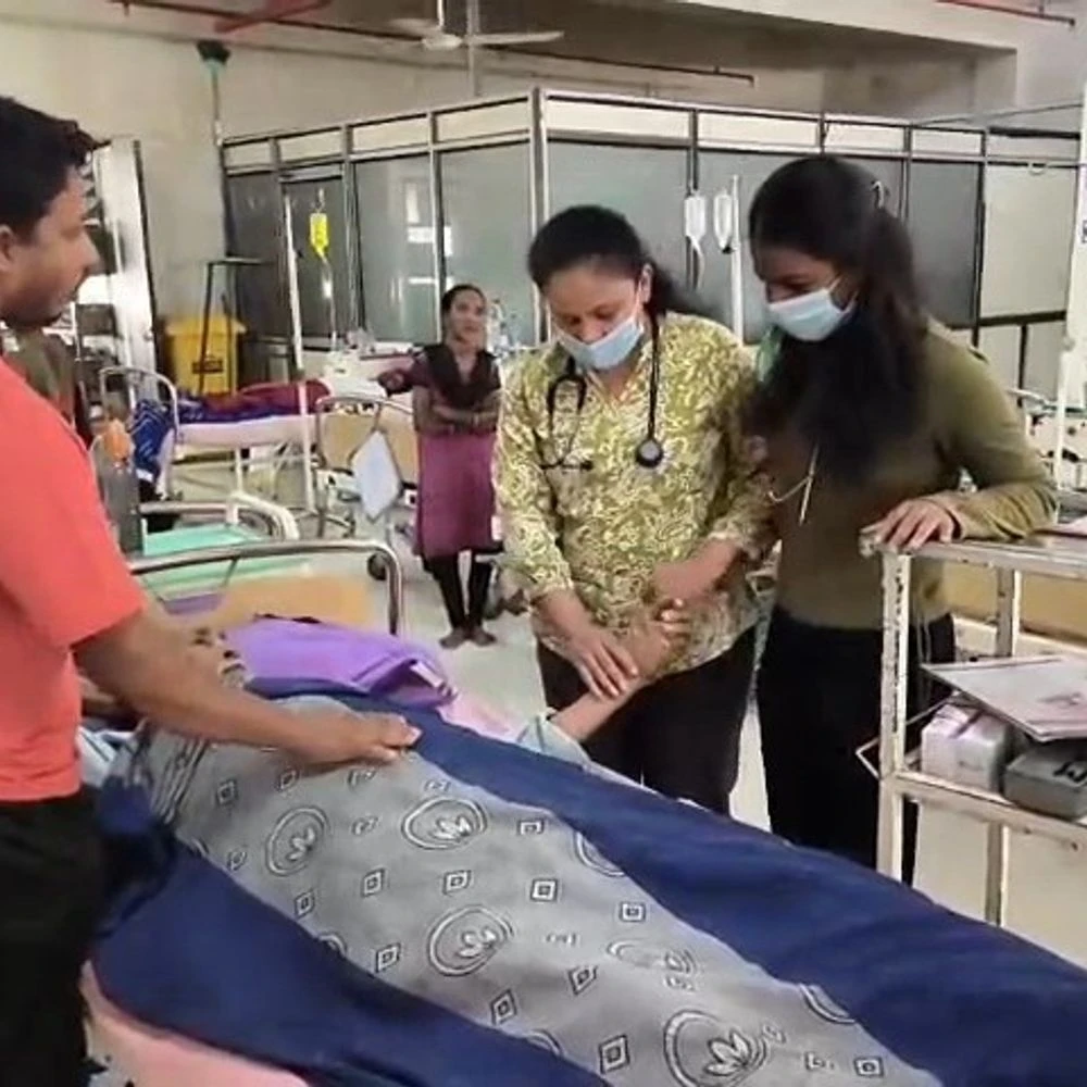 Viral infection has increased in Navsari: 999 cold-fever patients have been reported in Civil Hospital in a month.