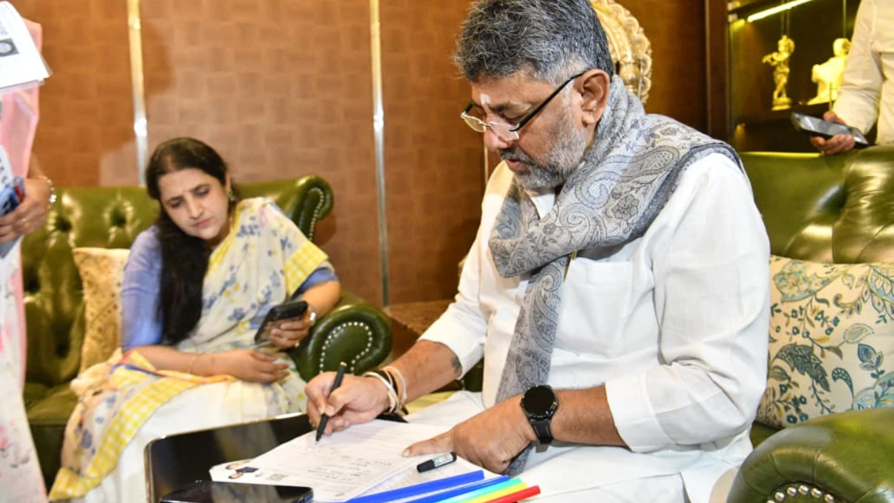 Guarantee benefits to only voters of our state: Karnataka CM D K Shivakumar urges citizens to enrol for SIR
