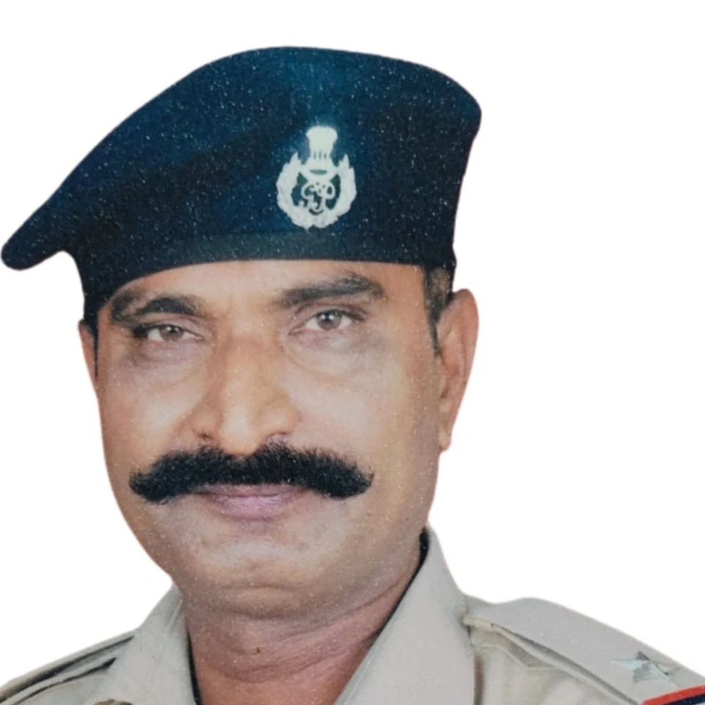 ASI on duty at headquarters hangs himself at home: Cause of policeman's suicide remains intact, body shifted for postmortem
