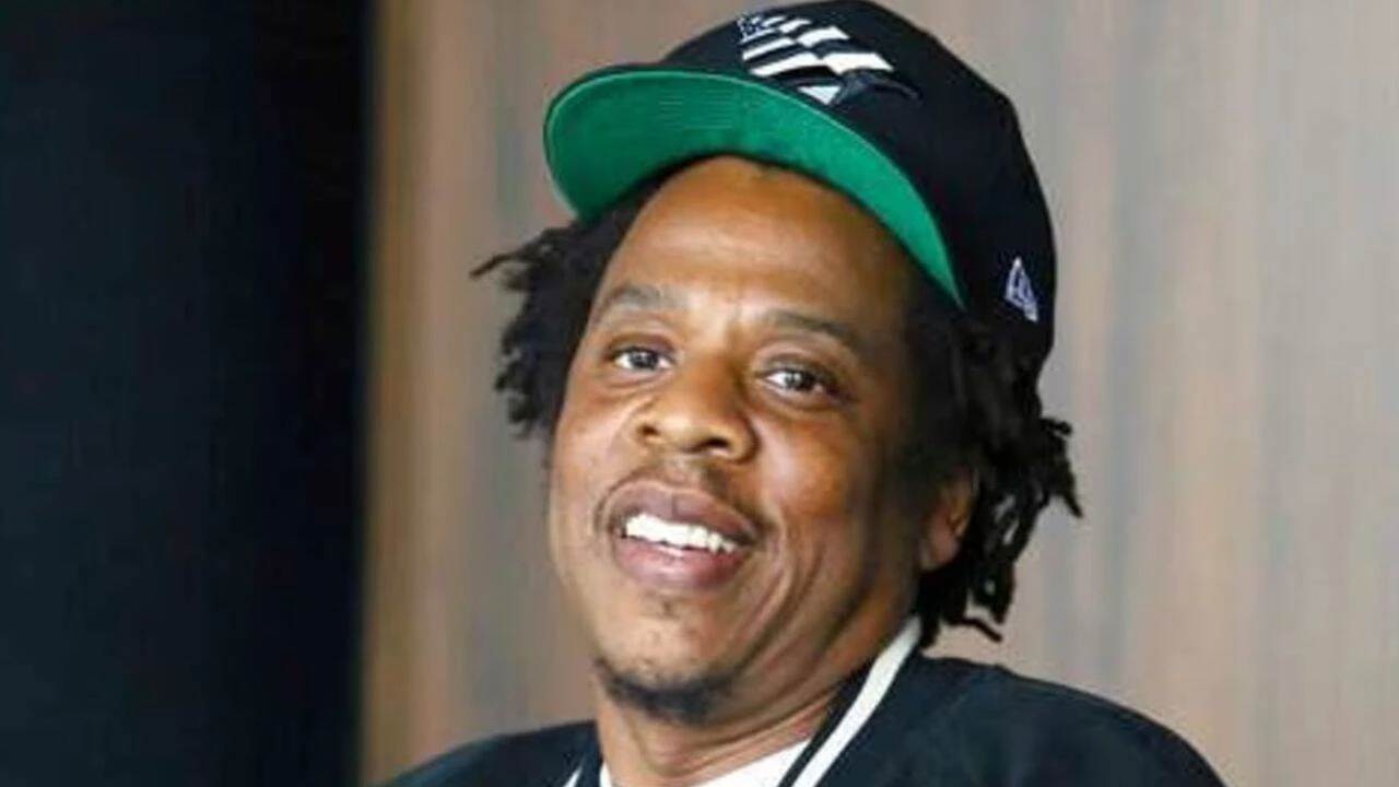 Jay-Z and Blue Ivy perform together at their Inglewood concert